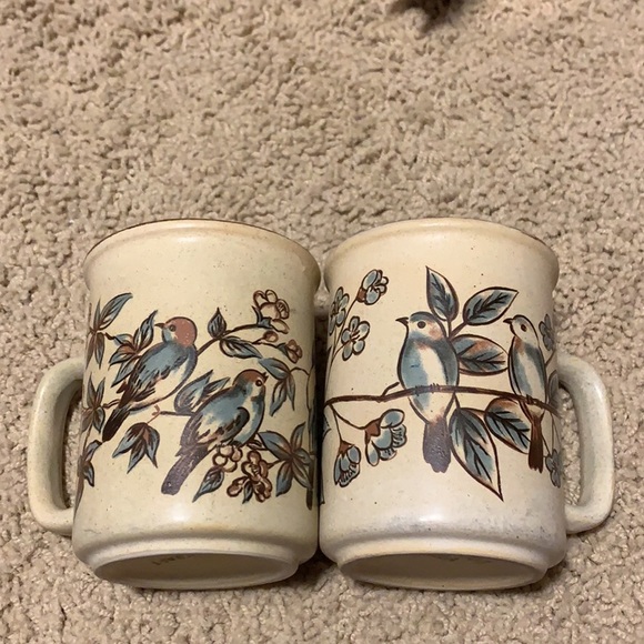 2 Vintage Northcraft Mugs
